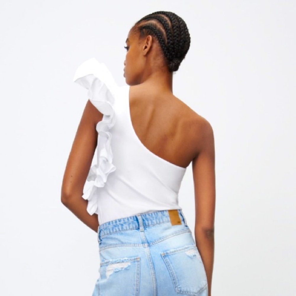 Zara white Ruffle Asymmetric Bodysuit - Picture 3 of 7